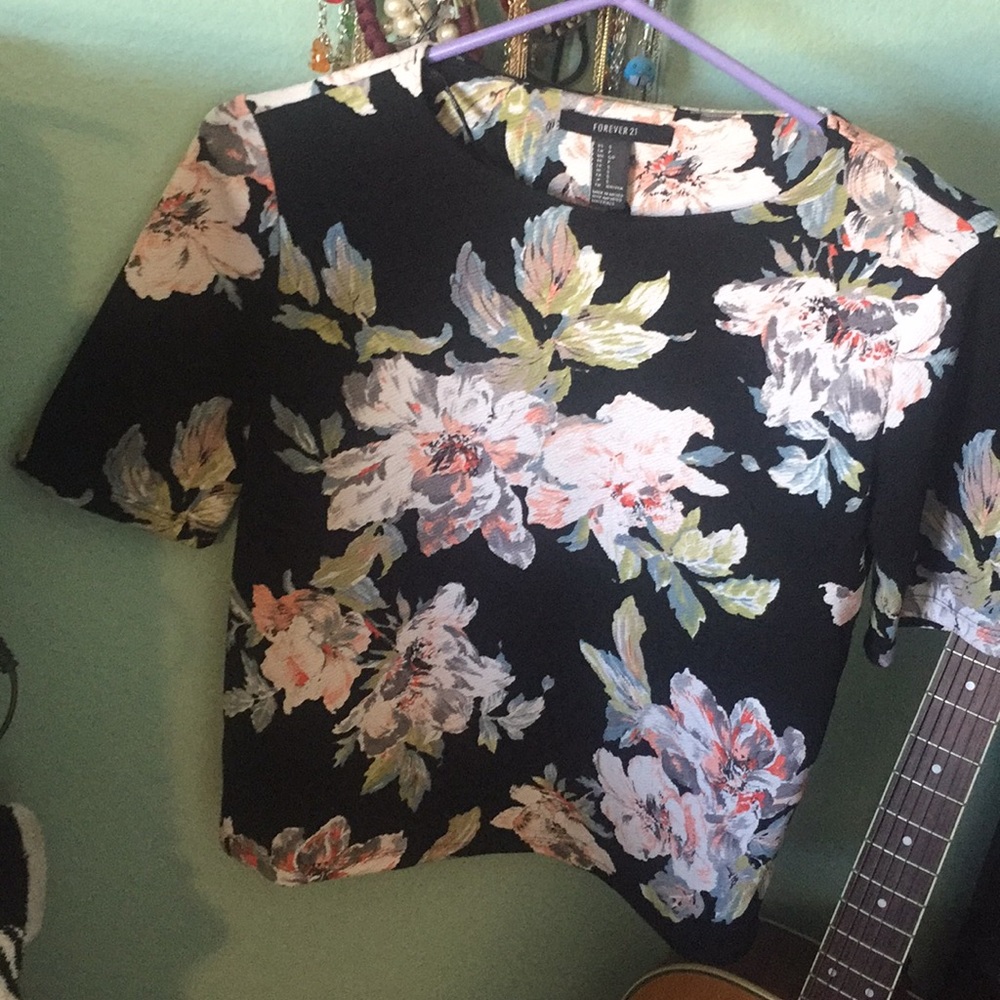Womens floral top